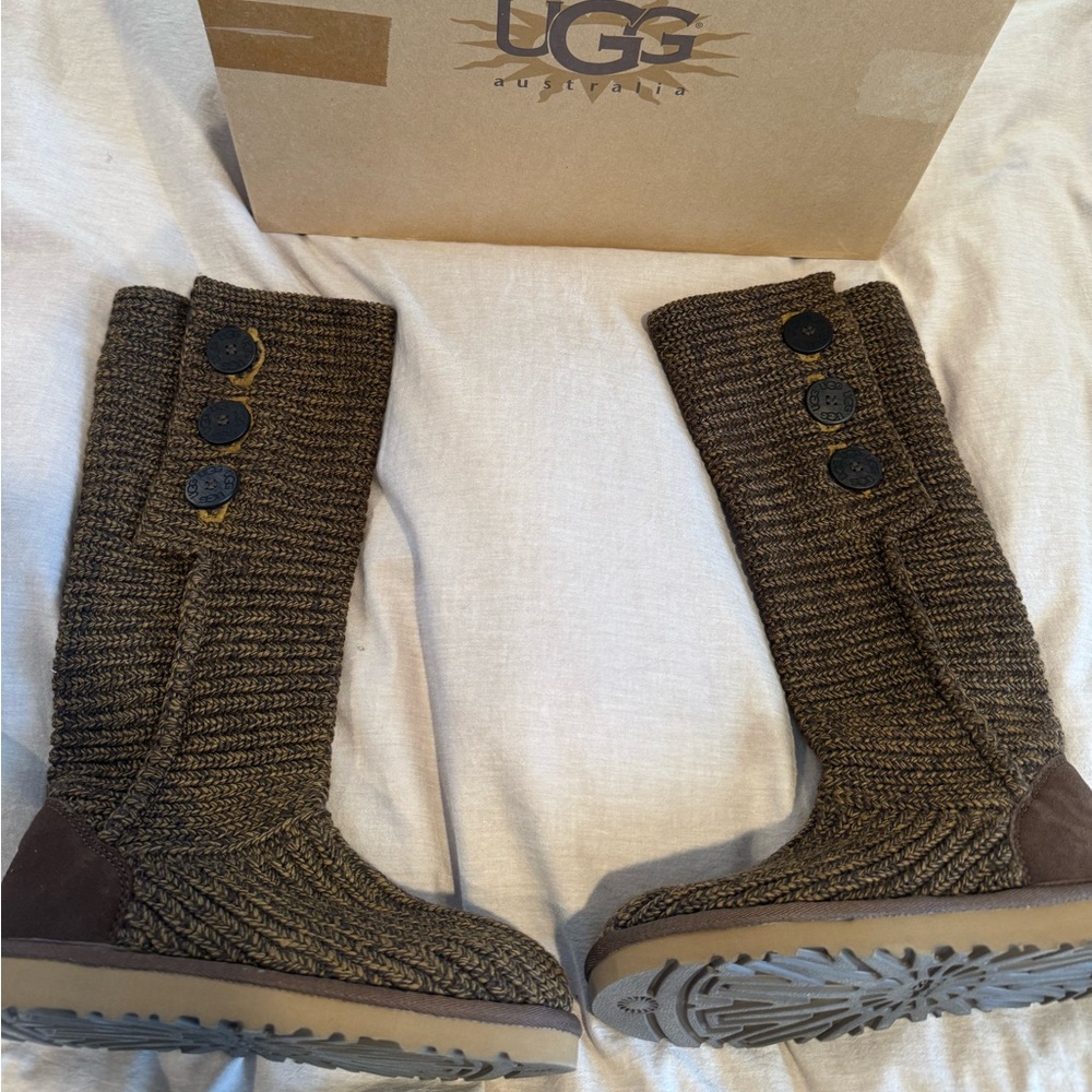 UGG Classic Cardy Brown Knit Boots